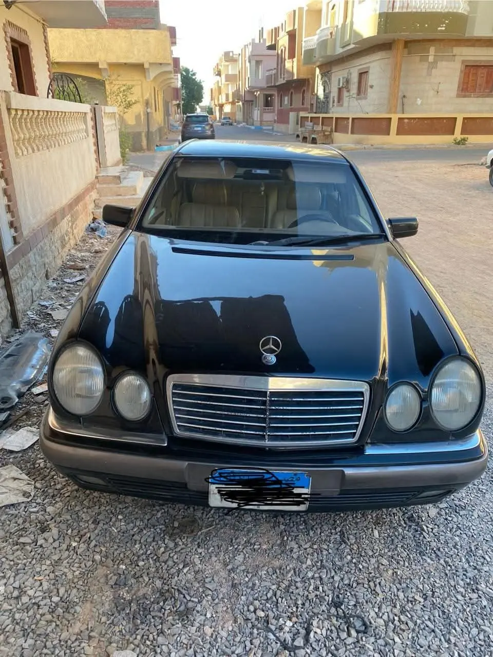 مرسيدس E200 1998 للبيع على اتباعت – منصة الإعلانات المبوبة المجانية في مصر