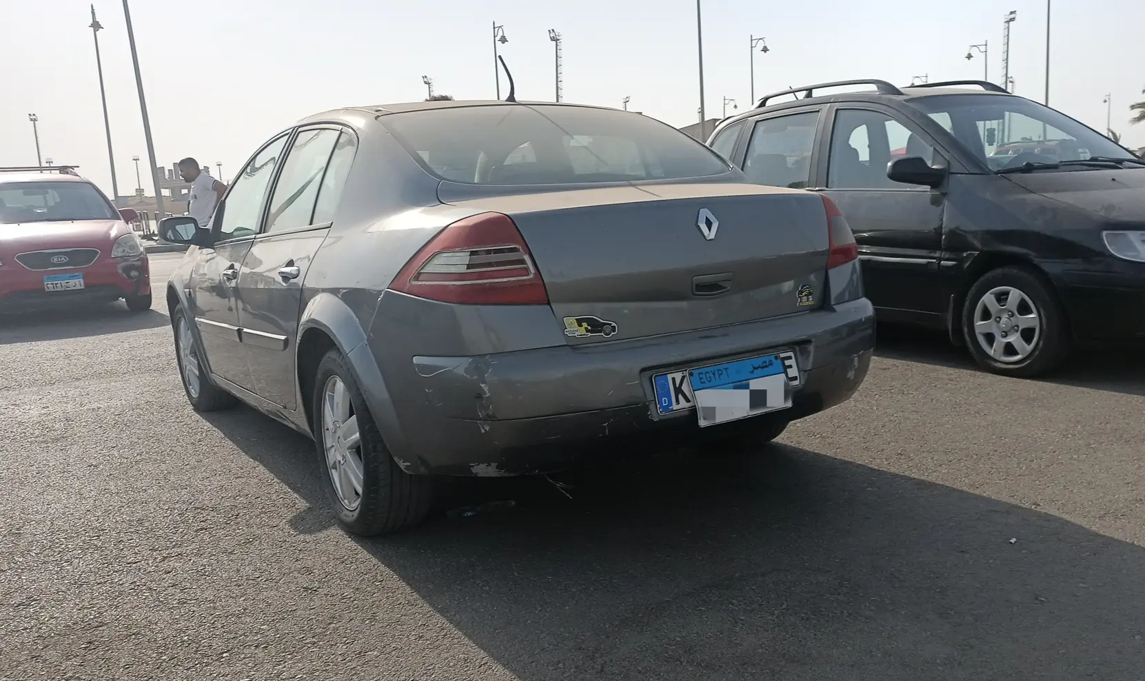 رينو ميجان 2005 اوتوماتيك باسم المالك دواخل فابريكة القاهرة - سيارات مستعملة للبيع في مصر على منصة اتباعت