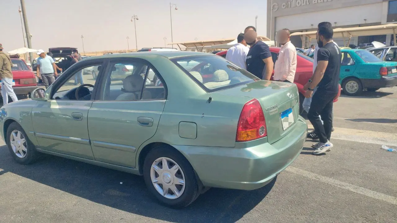هيونداي فيرنا 2004 اوتوماتيك فبريكا بالكامل للبيع في القاهره - سيارات مستعملة مصر على منصة اتباعت
