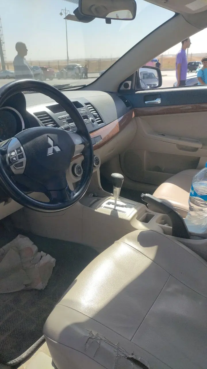 ميتسوبيشي لانسر 2003 أعلى فئه بصمه اوتوماتيك بحاله ممتازه  - سيارات مستعملة للبيع في مصر على منصة اتباعت