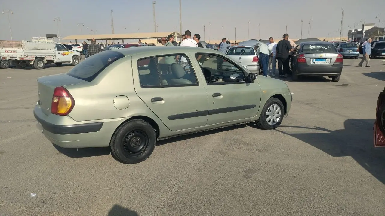 رينو كليو 2003 للبيع في القاهره بسعر رخيص من المالك - سيارات مستعملة مصر على منصة اتباعت