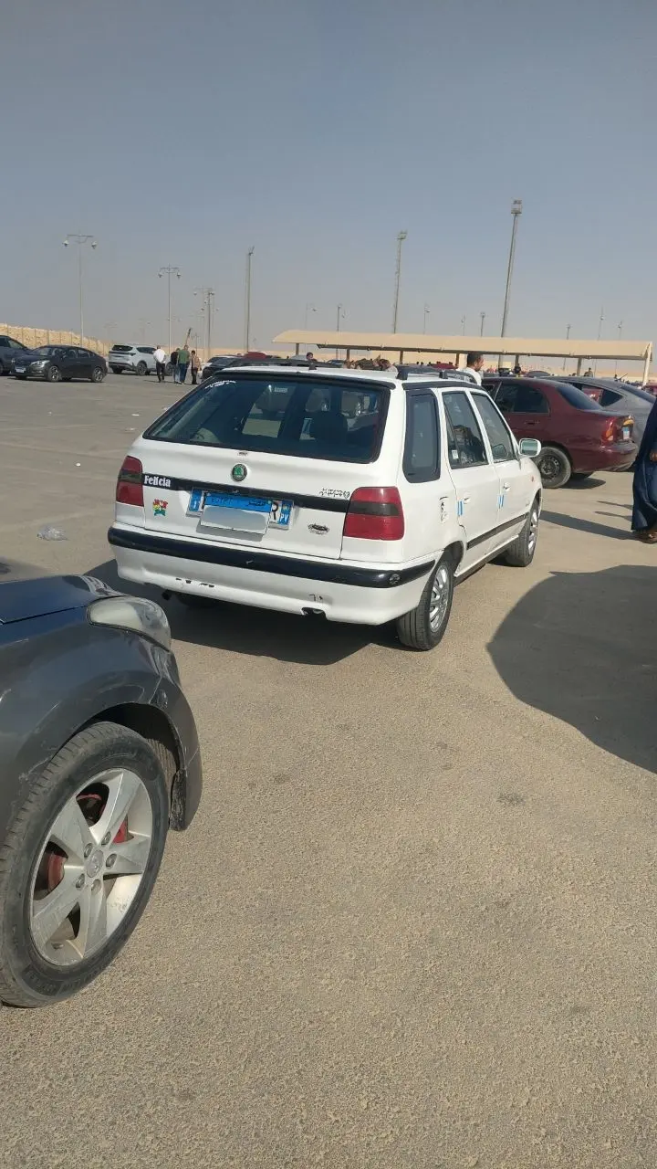 سكودا فيلشيا موديل 99 رخصه ساريه باسم المالك للبيع في القاهره - سيارات مستعملة مصر على منصة اتباعت