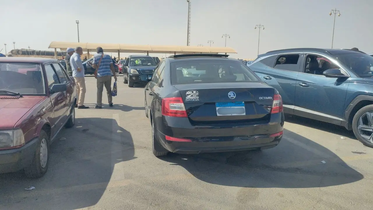 سكودا اوكتافيا 2014 فبريكا أعلى فئه كامله فتحت سقف - سيارات مستعملة للبيع في مصر على منصة اتباعت